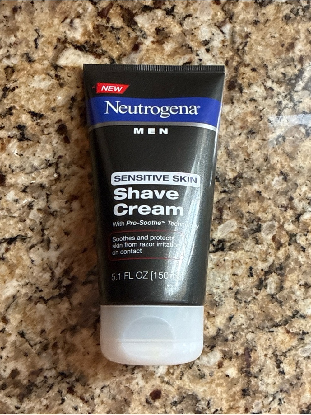 Neutrogena Men Sensitive Skin Shave Cream - Black and Blue Accents